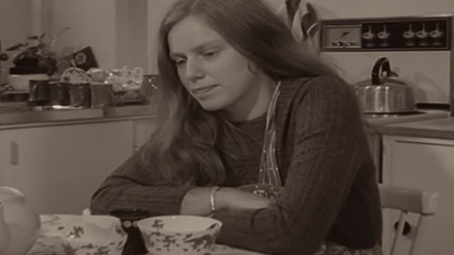  DU PRE, Jacqueline: Who was Jacqueline du Pre?
								